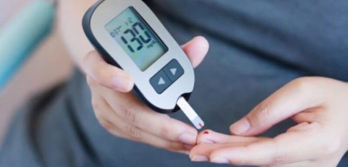 Top 5 Best Glucometer In India 2019