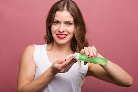 How to Naturally Remove Makeup in India 2019
