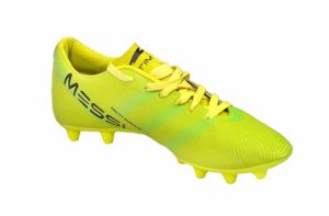 5 Best Football Shoes Under 1000 - 2020 