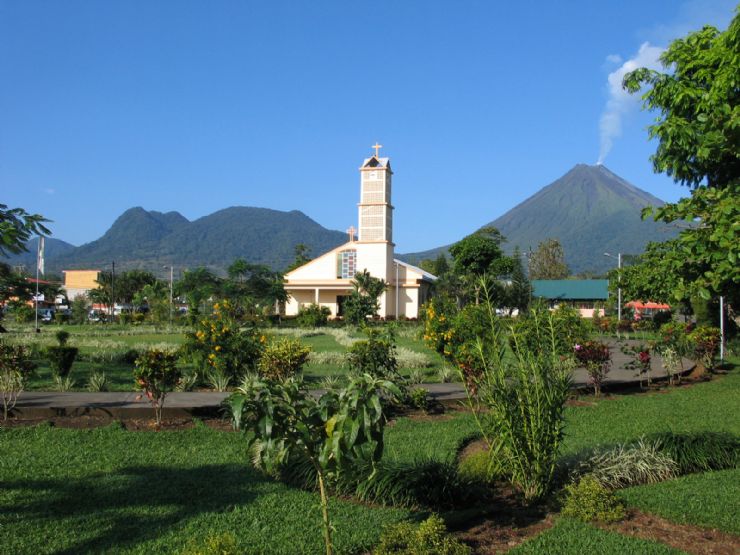 La Fortuna, Costa Rica: Visiting This Paradise 2024