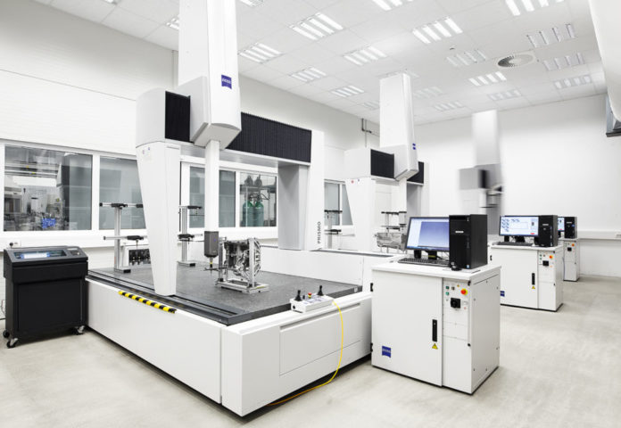 Cmm machine
