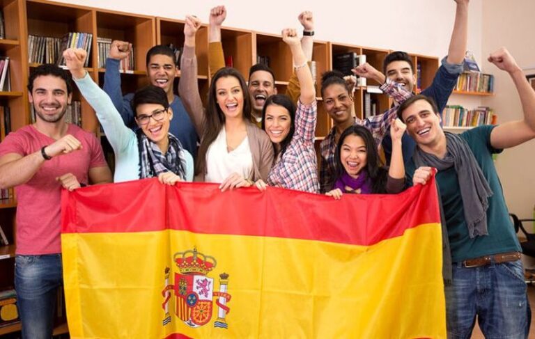 Students Scholarship: Education in Spain