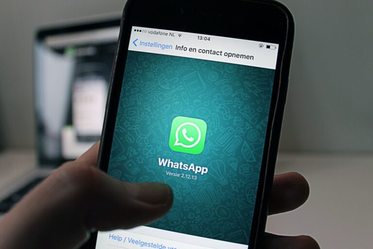 7 Useful WhatsApp Tips and Tricks You Probably Didn’t Know