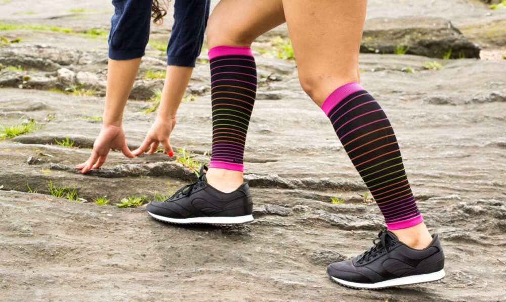 Why You Should Wear Compression Socks When Traveling - Jaxtr