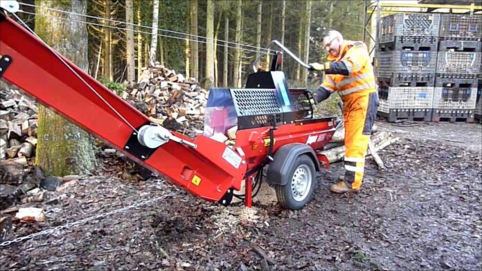Mobile Firewood Processor