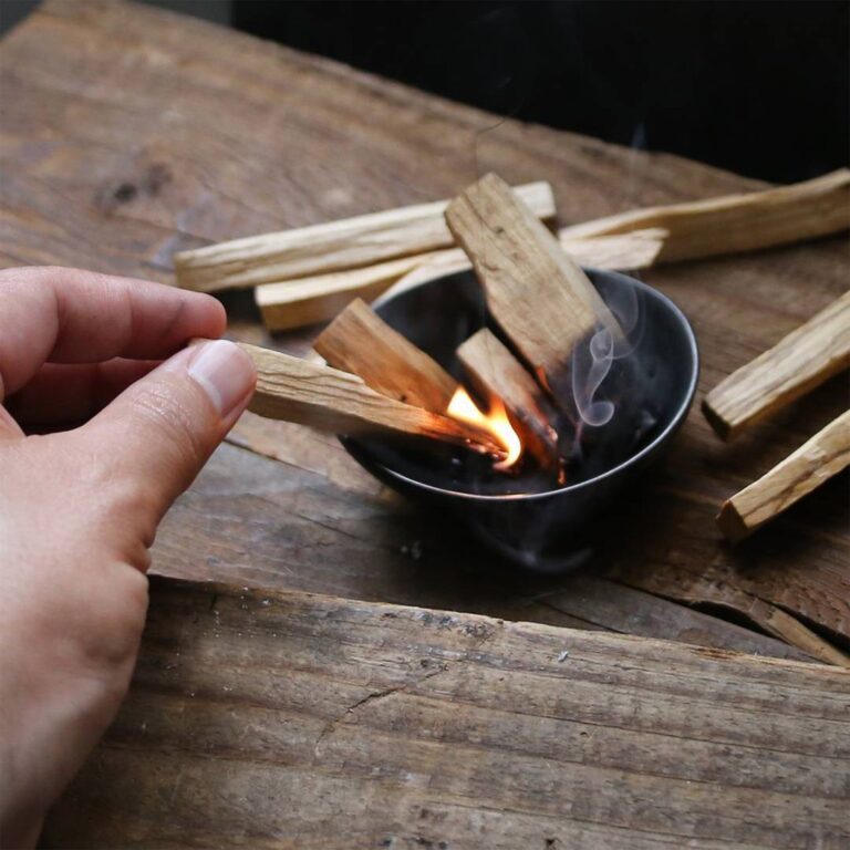 Palo Santo and its Magical Power in Aromatherapy