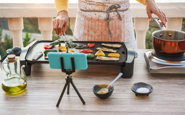  Culinary School vs Cooking Programs