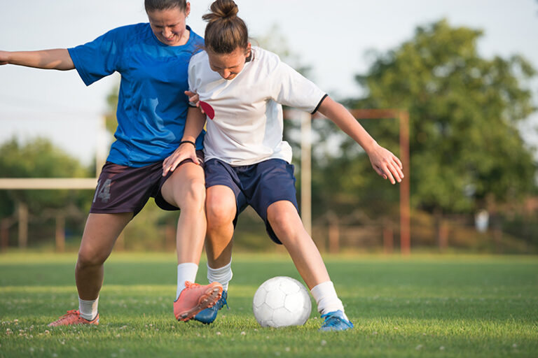 How To Find The Right Soccer Camp For Your Kid?