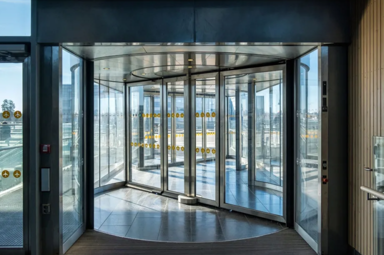 8 Ways Modern Technology is Improving Automatic Doors  – 2024 Guide
