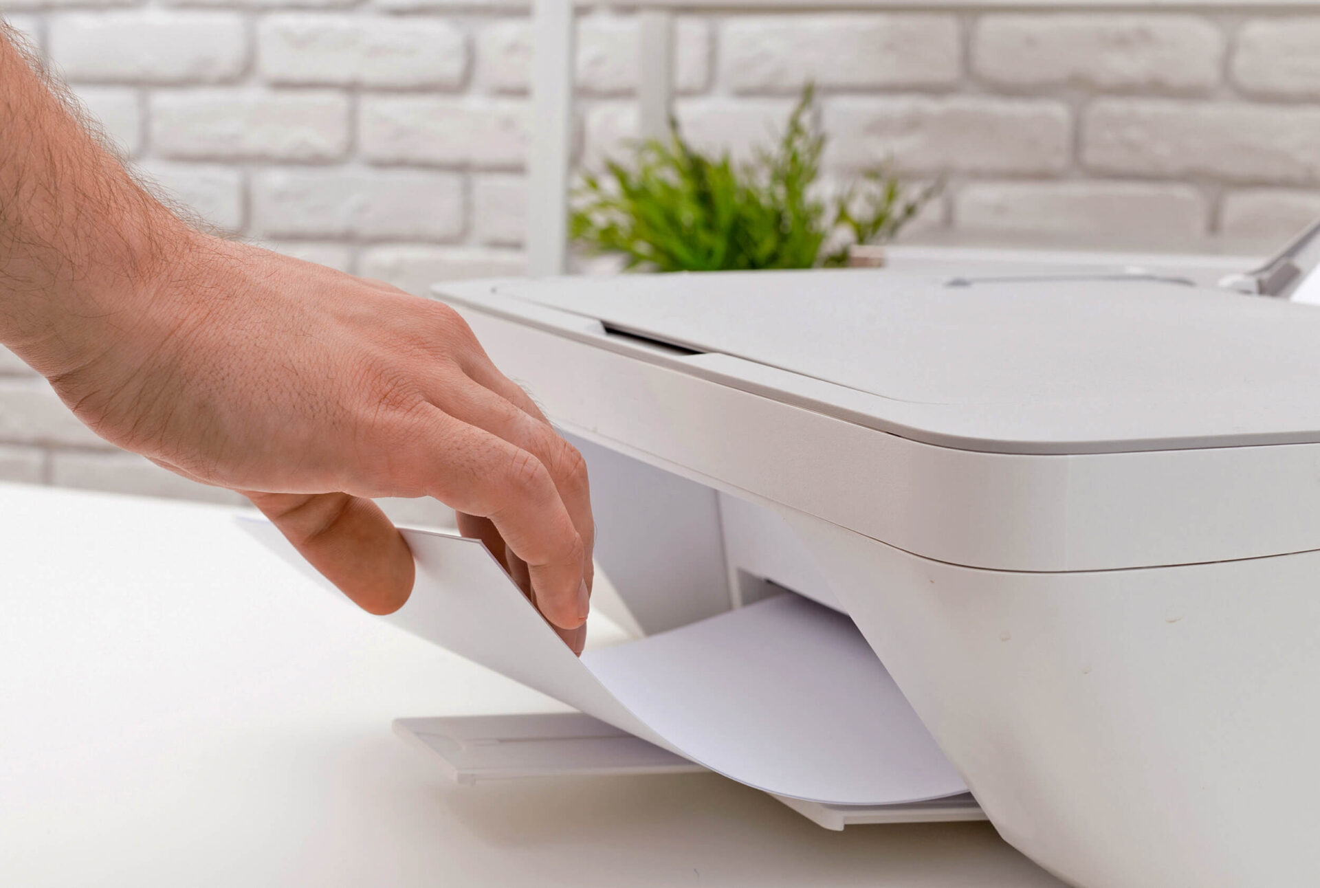 How Wired Printers Compare to Wireless Printers 2024 Guide Jaxtr