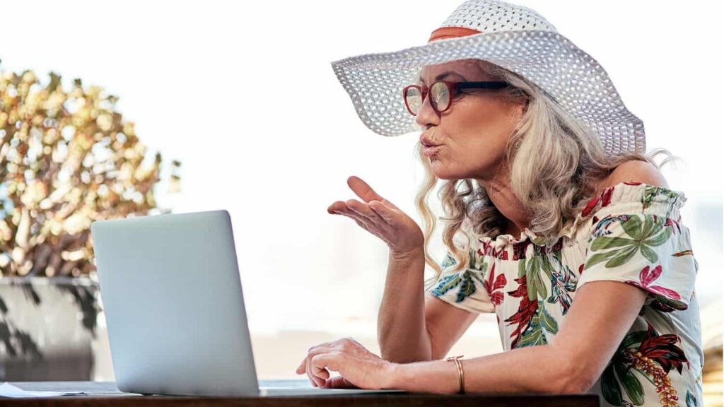 The Best 8 Dating Websites That Help Seniors Find Love Again - Jaxtr