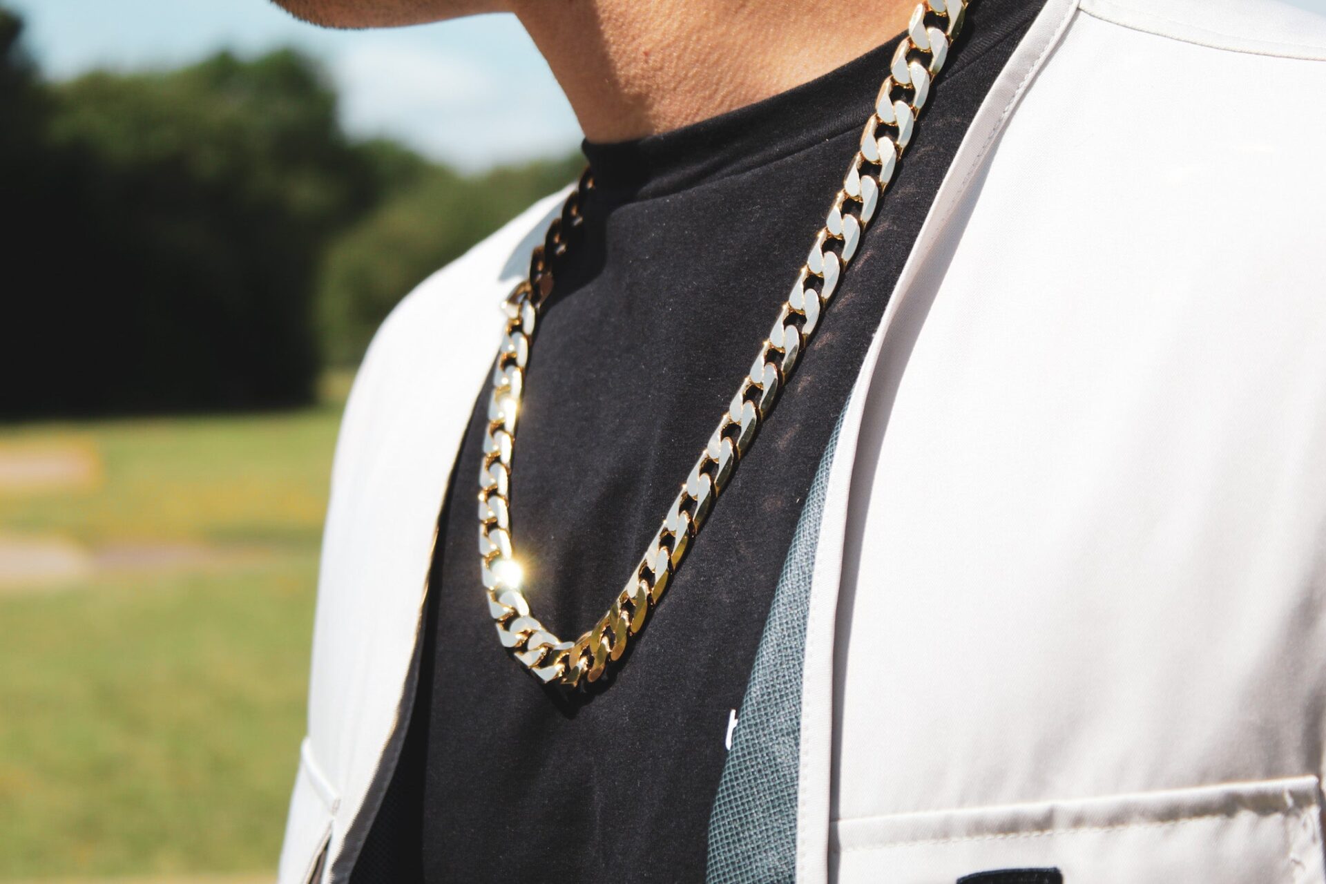 Timeless Chains: Exploring the Evolution of Iconic Styles (2024) - Jaxtr