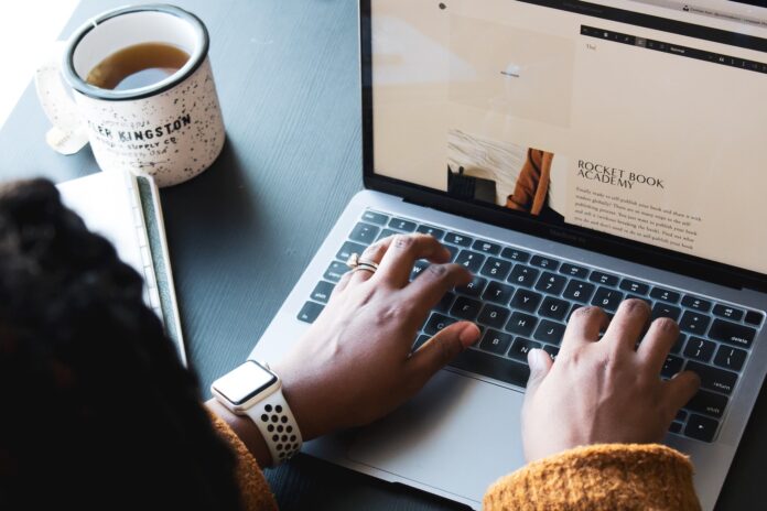 Blogging Blogging